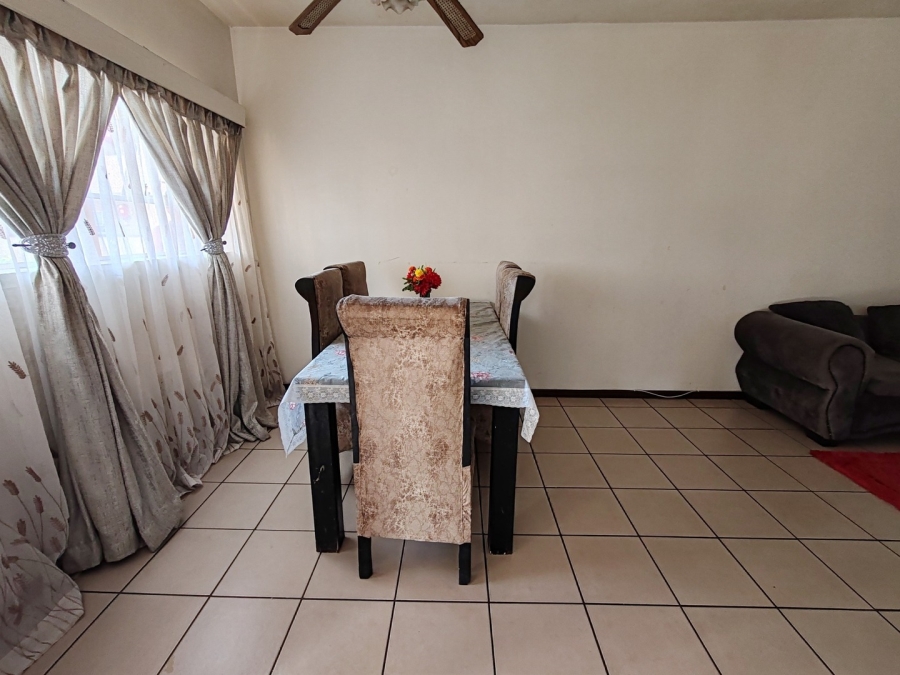 2 Bedroom Property for Sale in Potchefstroom North West